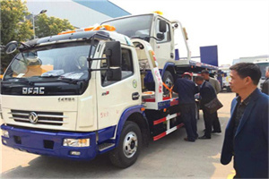 佛坪汽车道路救援拖车价格
